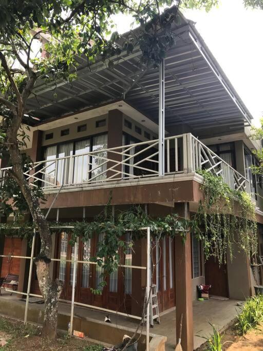 Villa Naumi 万隆 外观 照片
