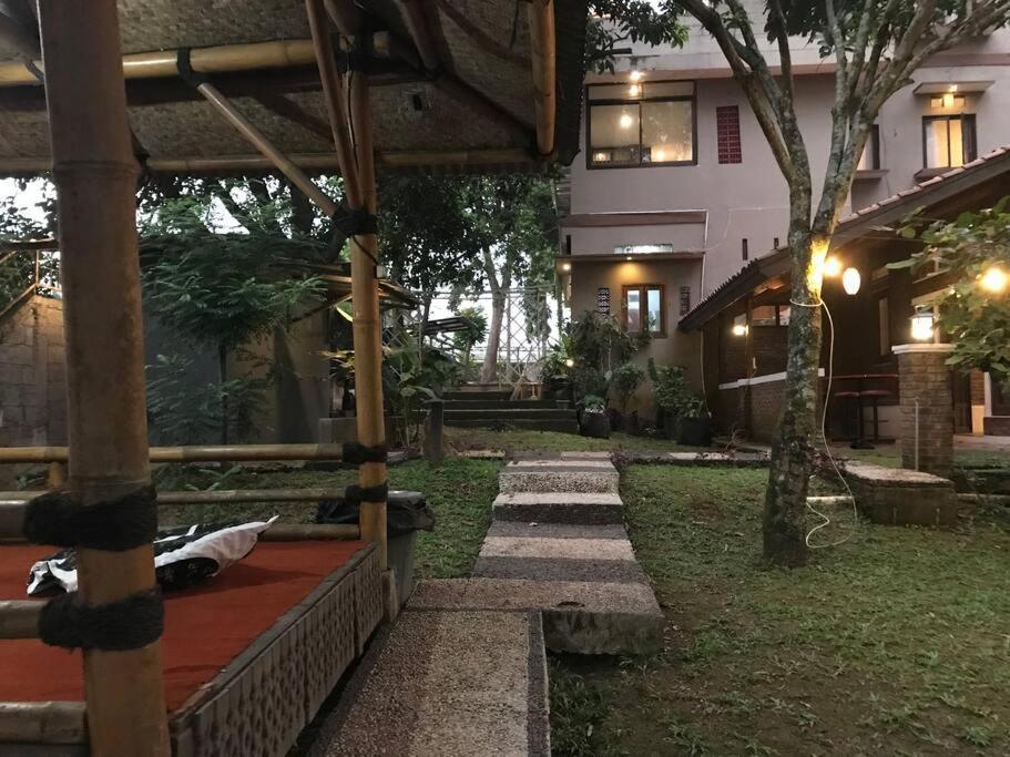 Villa Naumi 万隆 外观 照片